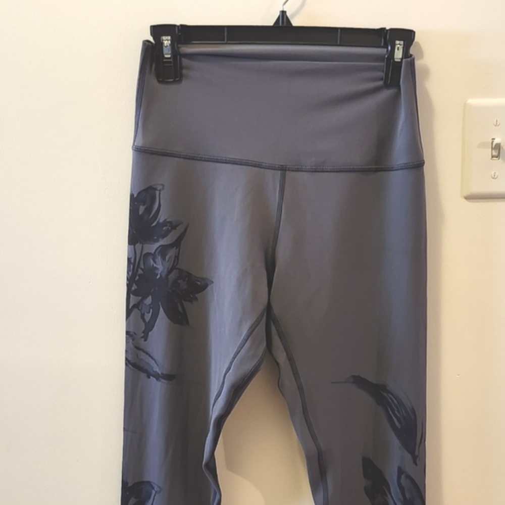 Lululemon Athletica Charcoal Leggings